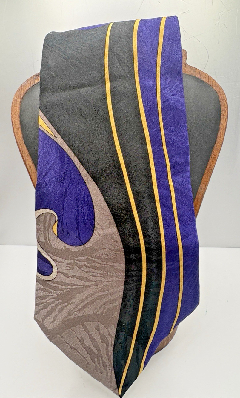 Valentino Cravatte Silk Tie Handmade in Italy Purple Black Gold Abstract Vintage